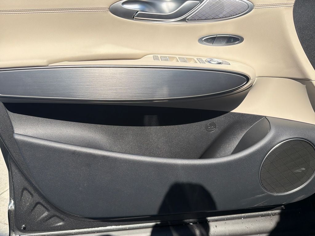2027 Genesis GV70 2.5T Select