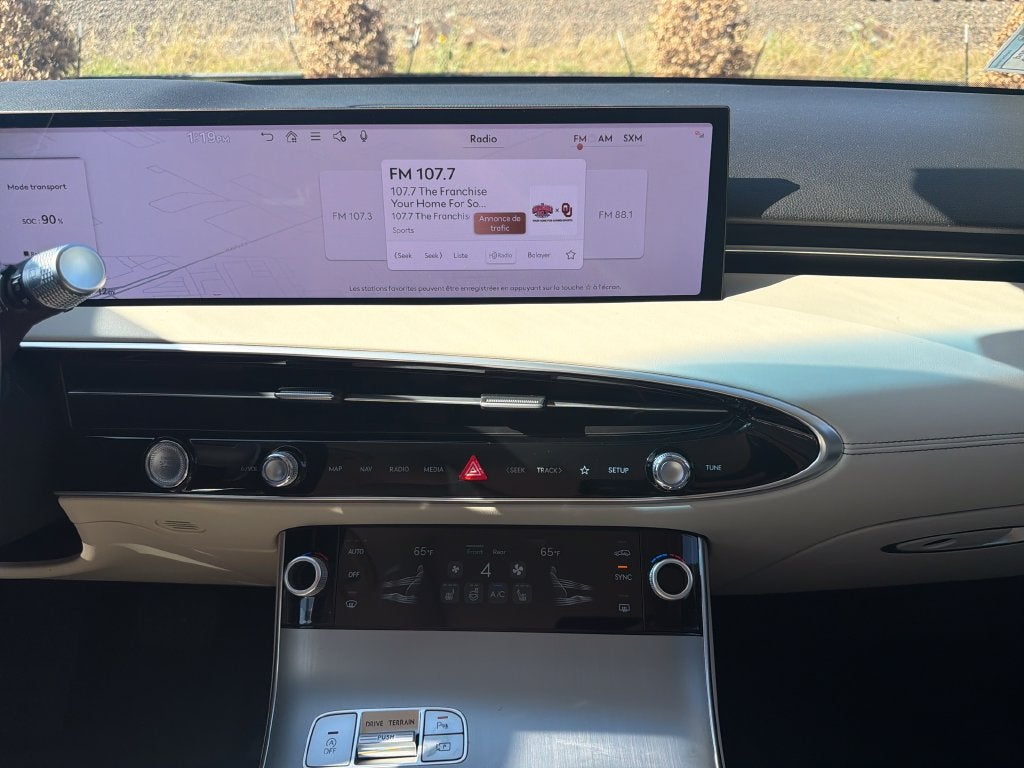 2027 Genesis GV70 2.5T Select
