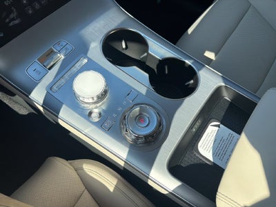 2027 Genesis GV70 2.5T Select