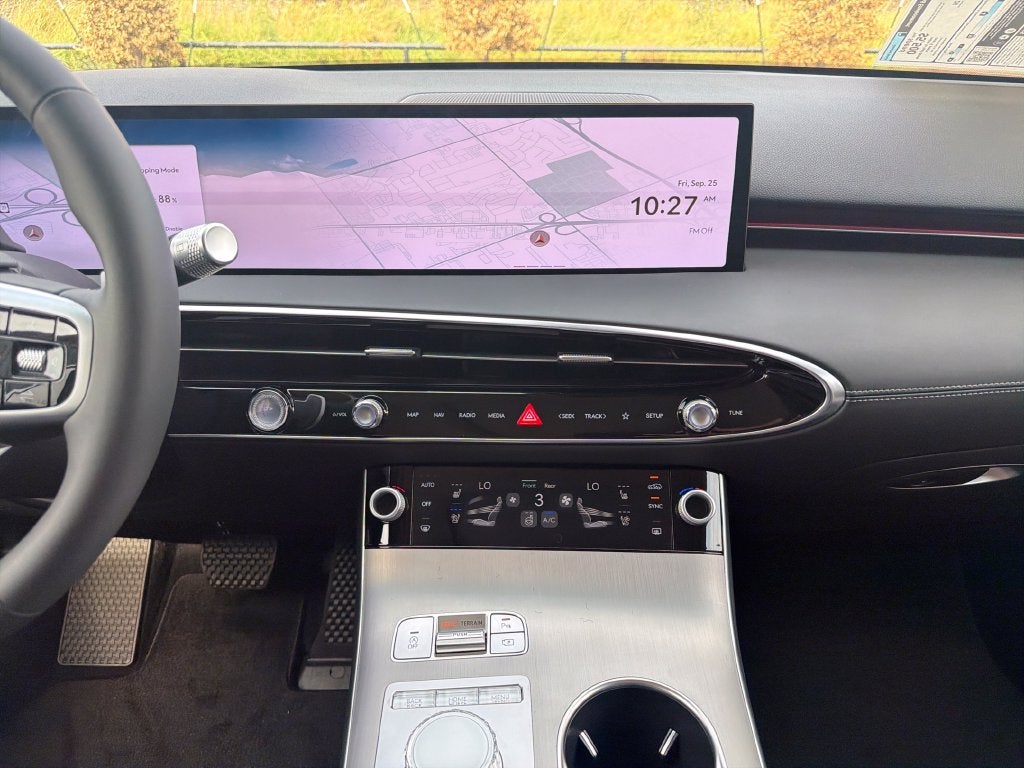 2027 Genesis GV70 2.5T Advanced
