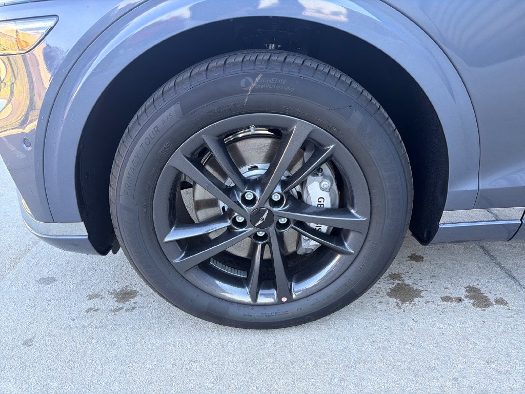2027 Genesis GV70 2.5T Advanced