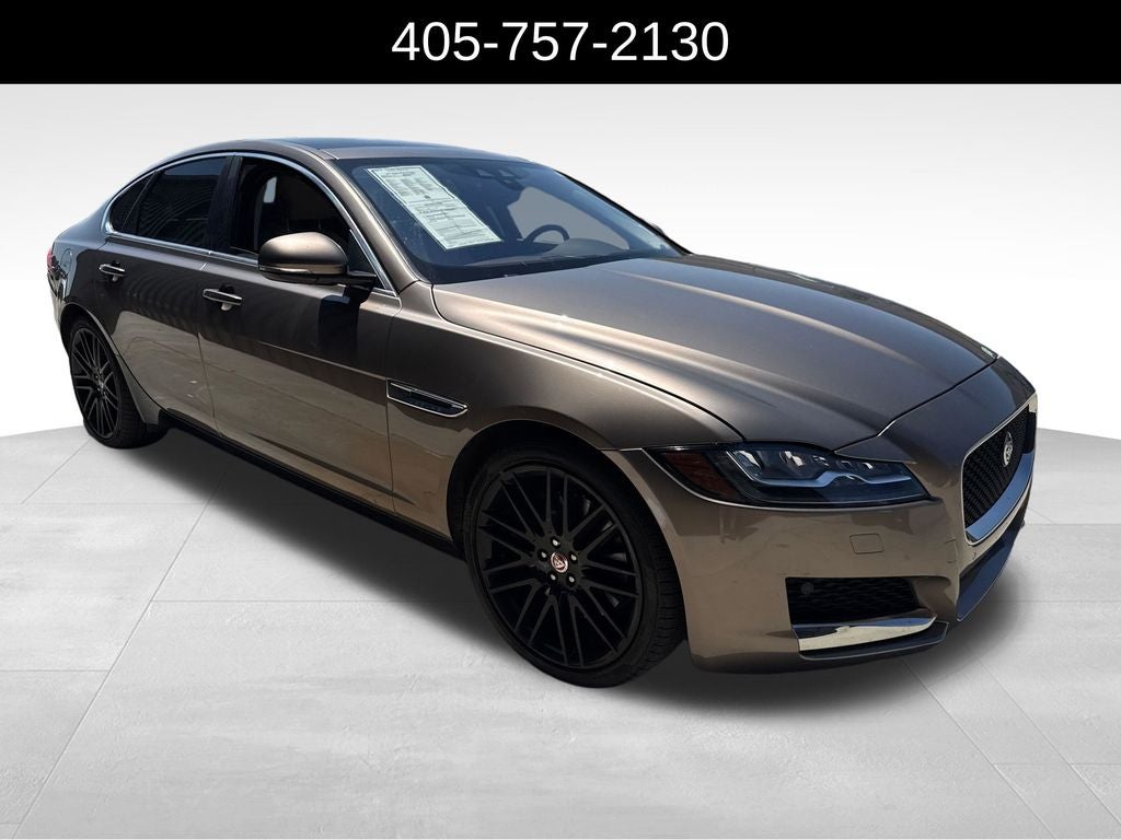 2017 Jaguar XF 35t Prestige