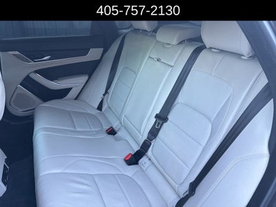 2024 Jaguar XF R-Dynamic SE