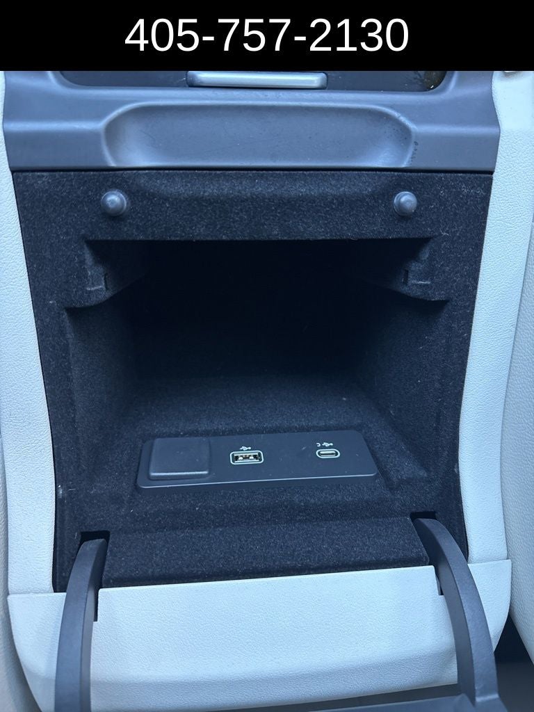 2024 Jaguar XF R-Dynamic SE