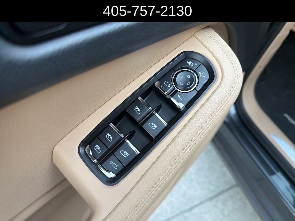 2020 Porsche Macan S