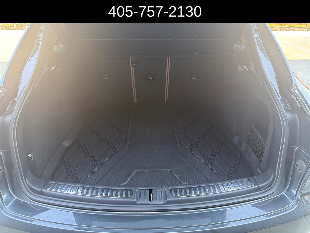 2020 Porsche Macan S