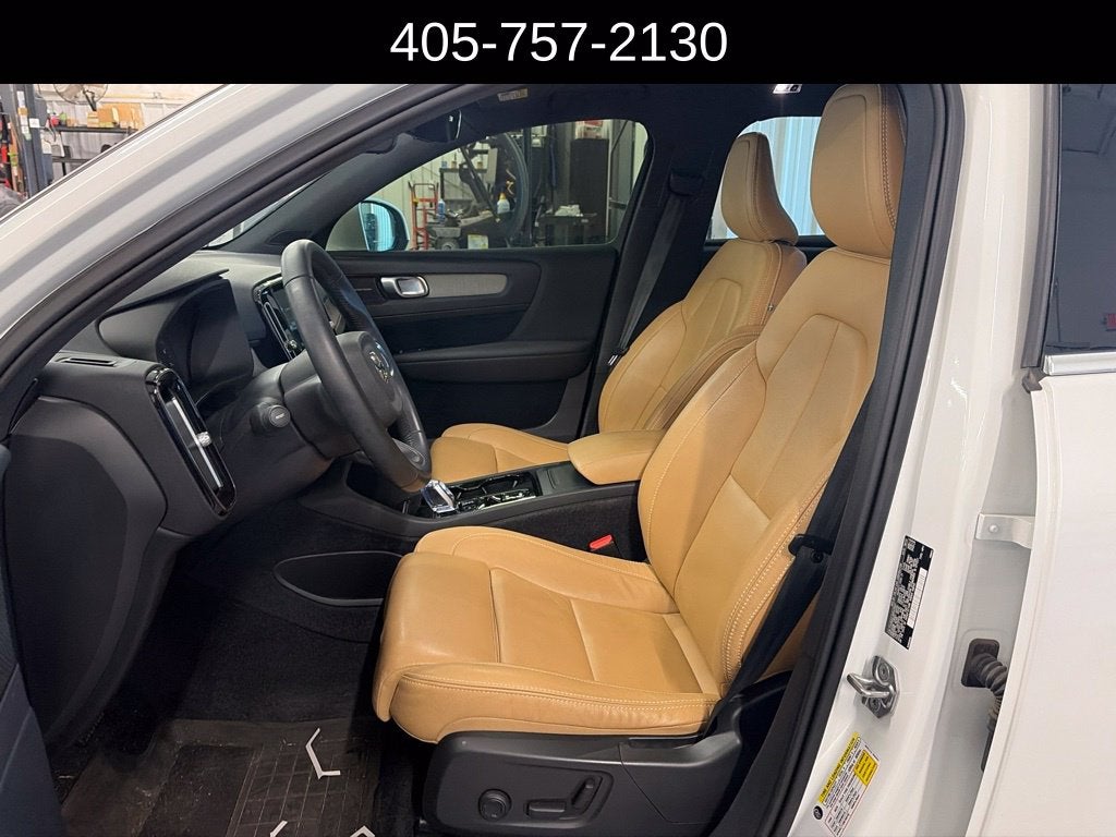 2021 Volvo XC40 T5 Inscription