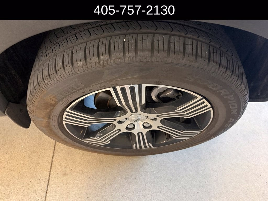 2021 Volvo XC40 T5 Inscription
